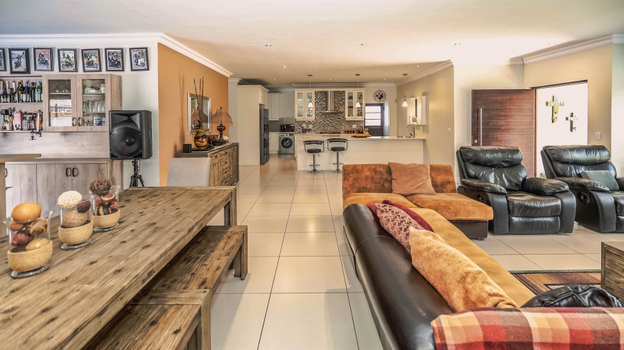 3 Bedroom Property for Sale in Sonkring Western Cape